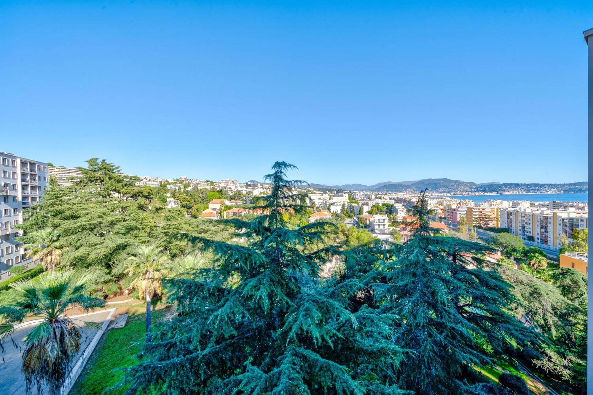 Superbe 3p Vue Avec Parking * Nizza
